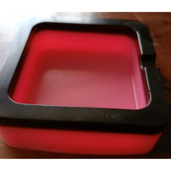 Homemade Resin Ashtray Pink & Black Home Gift Unique New - Picture 3 of 4